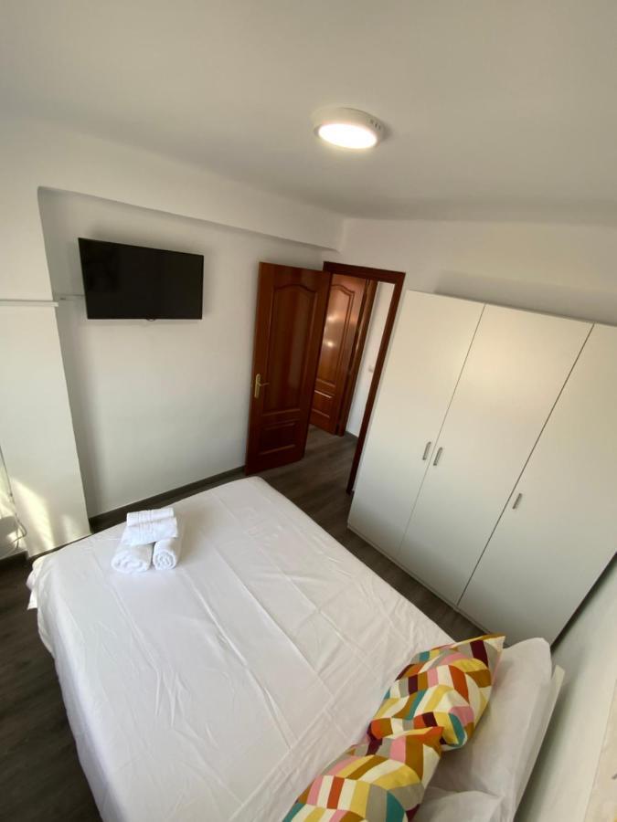 マラガBerlanga Apartamentoアパートメント エクステリア 写真